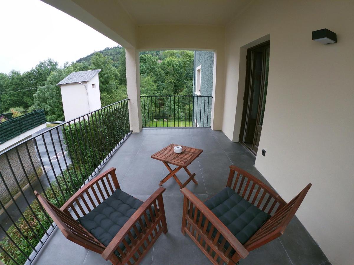 Deluxe Double Room Balcony,893803744:JPEG